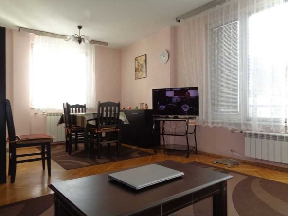 Двустаен апартамент в София, Гео Милев - 80 кв.м за 896 €/кв.м - Снимка #1