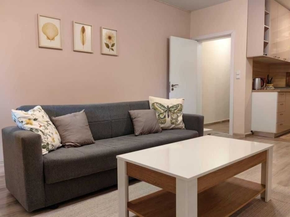 Дава се под наем Двустаен апартамент в Варна, Левски - 70 кв.м за 498.27 € - Снимка #1