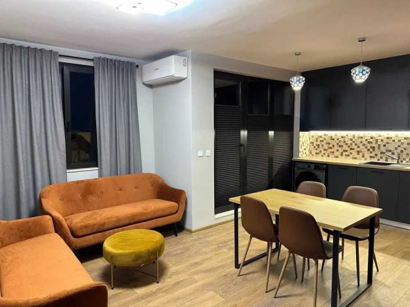 Дава се под наем Тристаен апартамент в София, Редута - 85 кв.м за 737.97 € - Снимка #1
