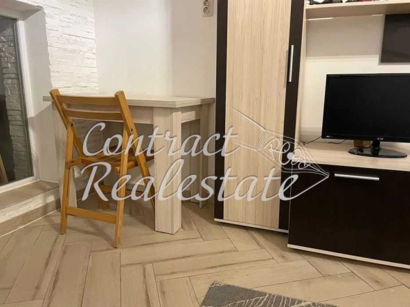 Дава се под наем Едностаен апартамент в Варна, Общината - 23 кв.м за 219.3 € - Снимка #1