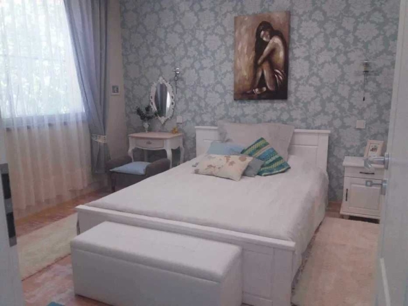 Дава се под наем Двустаен апартамент в София, Сердика - 70 кв.м за 765 € - Снимка #1