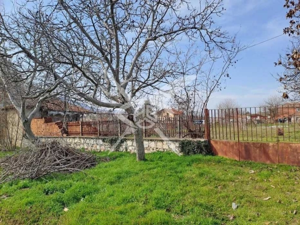Къща в с. Огняново, Област Пазарджик - 30 кв.м за 1020 €/кв.м - Снимка #1