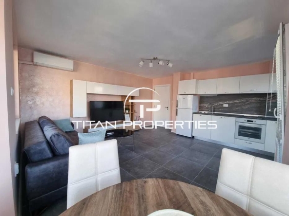 Дава се под наем Двустаен апартамент в Варна, Колхозен пазар - 55 кв.м за 500 € - Снимка #1