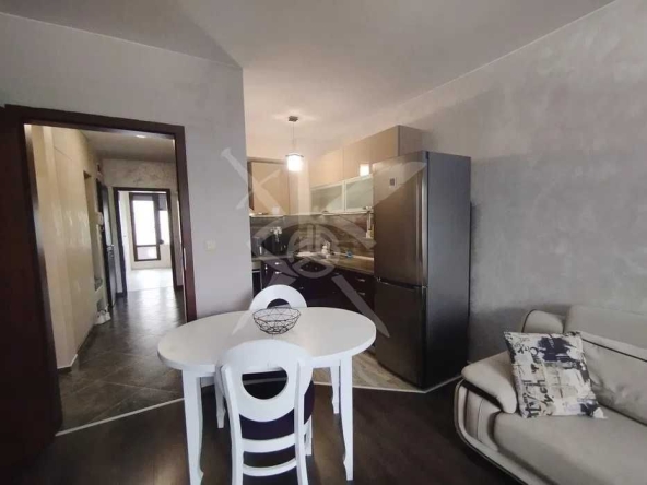 Тристаен апартамент в Пловдив, Каменица 2 - 109 кв.м за 2647 €/кв.м - Снимка #1