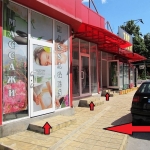 Магазин в с. Кранево, Област Добрич - 102 кв.м за 662 €/кв.м - Снимка #1