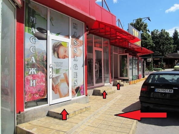 Магазин в с. Кранево, Област Добрич - 102 кв.м за 662 €/кв.м - Снимка #1