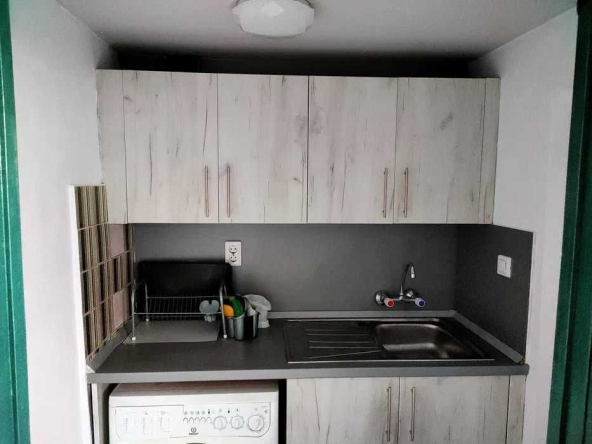 Дава се под наем Едностаен апартамент в София, Център - 25 кв.м за 300 € - Снимка #1