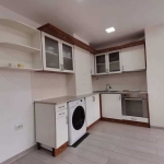 Дава се под наем Едностаен апартамент в София, Студентски град - 65 кв.м за 380 € - Снимка #1