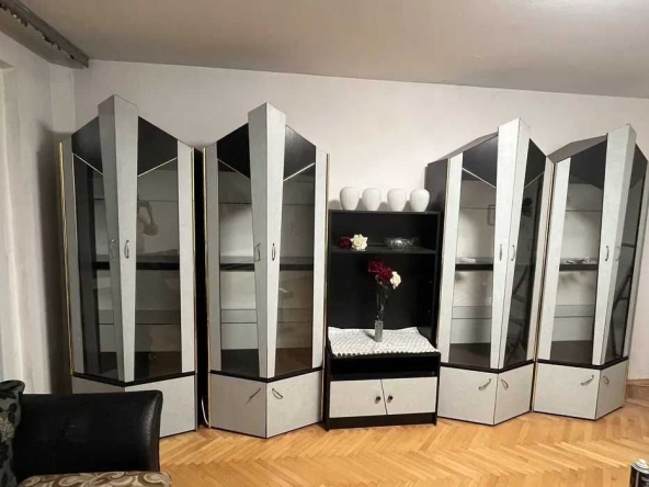 Дава се под наем Тристаен апартамент в София, Люлин 4 - 90 кв.м за 400 € - Снимка #1