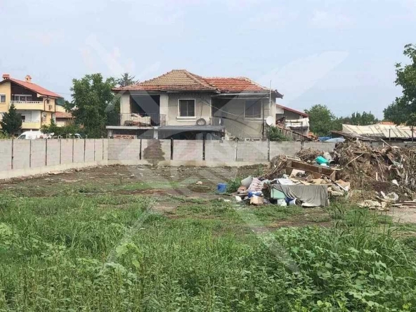 Парцел в с. Златитрап, Област Пловдив - 1260 кв.м за 88 €/кв.м - Снимка #1