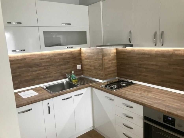 Дава се под наем Двустаен апартамент в София, Дружба 1 - 74 кв.м за 346.8 € - Снимка #1