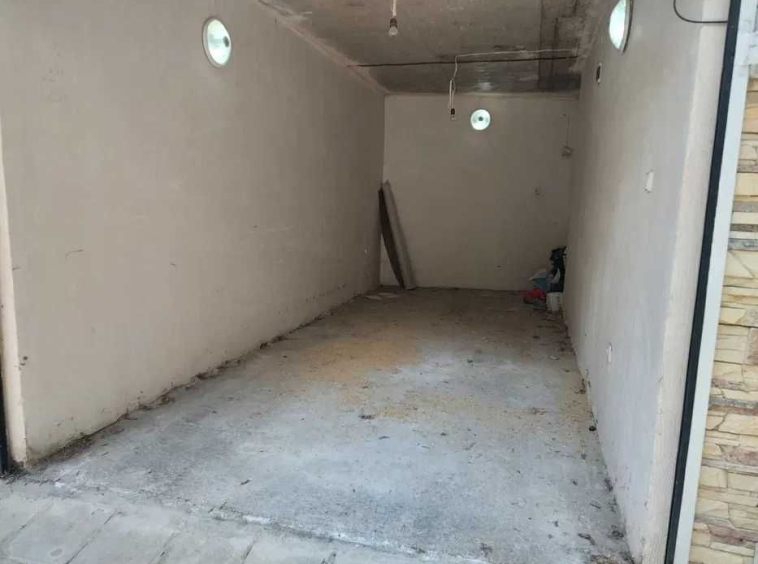 Гараж / Паркомясто в Пловдив, Старият град - 18 кв.м за 1056 €/кв.м - Снимка #1
