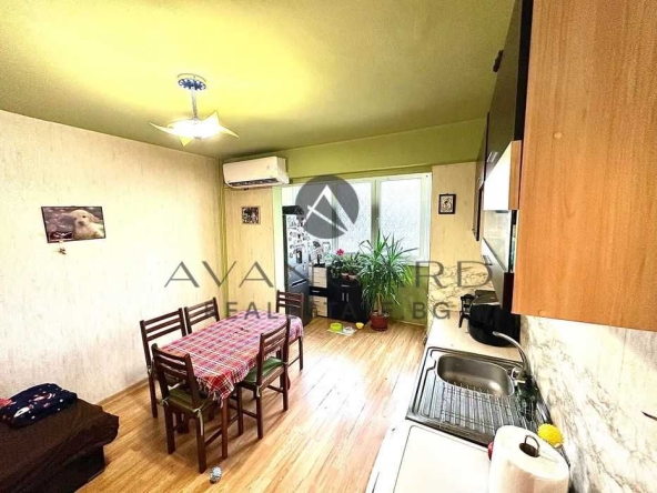 Тристаен апартамент в Пловдив, Христо Смирненски - 74 кв.м за 1586 €/кв.м - Снимка #1