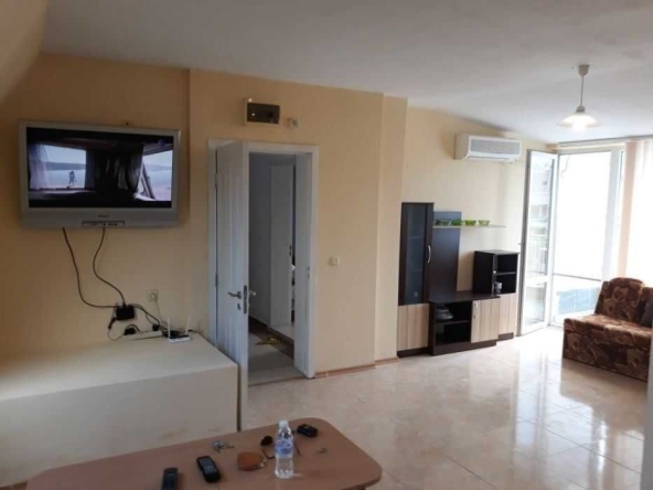 Тристаен апартамент в София, Изгрев - 80 кв.м за 3063 €/кв.м - Снимка #1