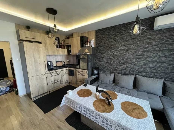 Четиристаен апартамент в Пловдив, Христо Смирненски - 75 кв.м за 2027 €/кв.м - Снимка #1