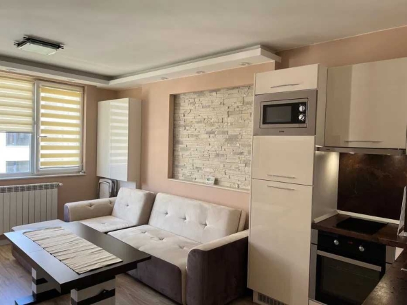 Дава се под наем Тристаен апартамент в София, Зона Б-19 - 95 кв.м за 800 € - Снимка #1