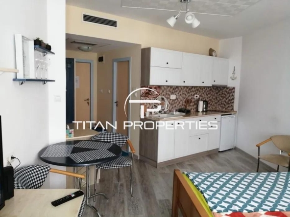 Дава се под наем Едностаен апартамент в Варна, м-т Евксиноград - 40 кв.м за 290 € - Снимка #1