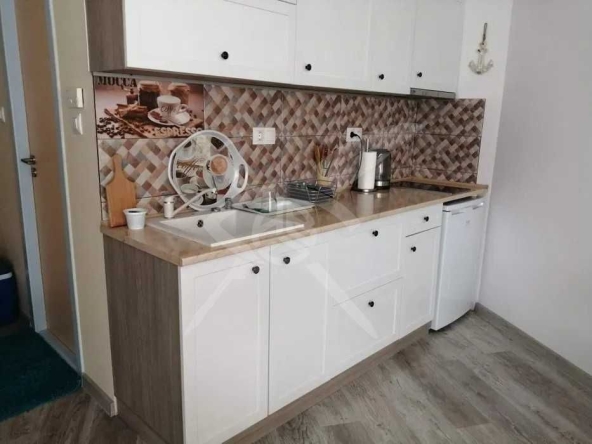 Дава се под наем Едностаен апартамент в Варна, м-т Евксиноград - 40 кв.м за 290 € - Снимка #1