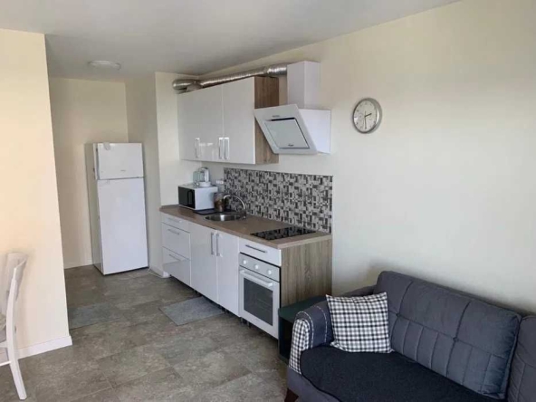 Дава се под наем Двустаен апартамент в Созопол - 50 кв.м за 229.5 € - Снимка #1