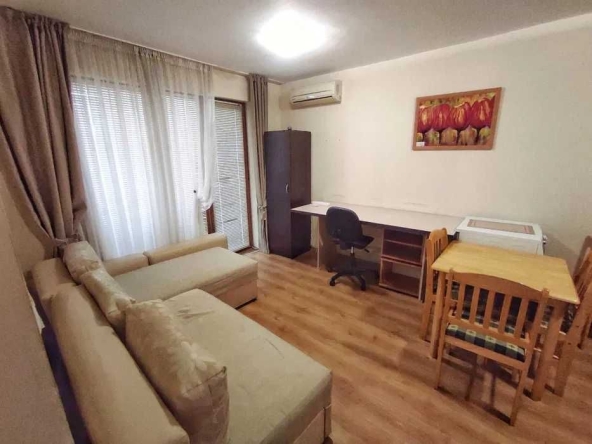 Дава се под наем Двустаен апартамент в к.к. Слънчев бряг - 57 кв.м за 450 € - Снимка #1