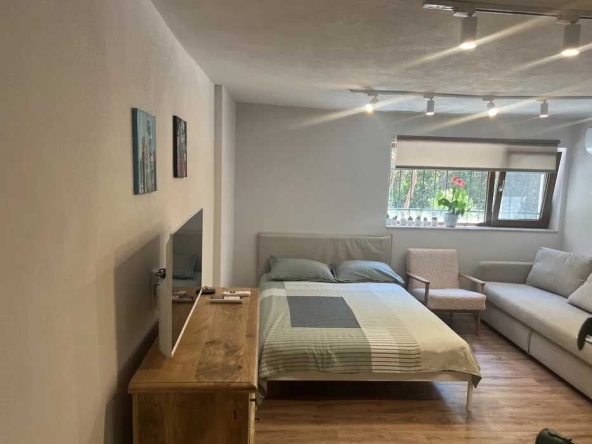 Дава се под наем Едностаен апартамент в с. Равадиново, Област Бургас - 30 кв.м за 300 € - Снимка #1