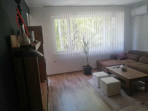 Дава се под наем Двустаен апартамент в Китен - 64 кв.м за 331.5 € - Снимка #1