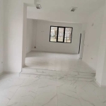 Дава се под наем Магазин в Бургас, Славейков - 85 кв.м за 690 € - Снимка #1