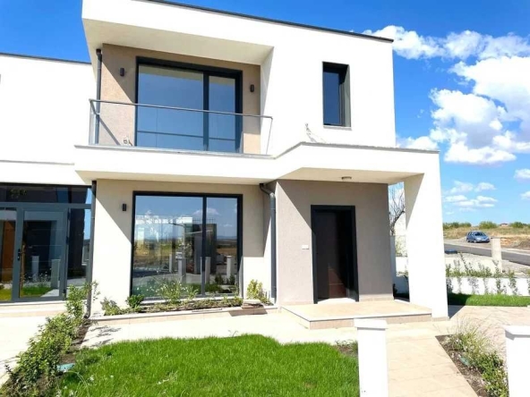 Къща в Бургас, Сарафово - 112 кв.м за 934 €/кв.м - Снимка #1