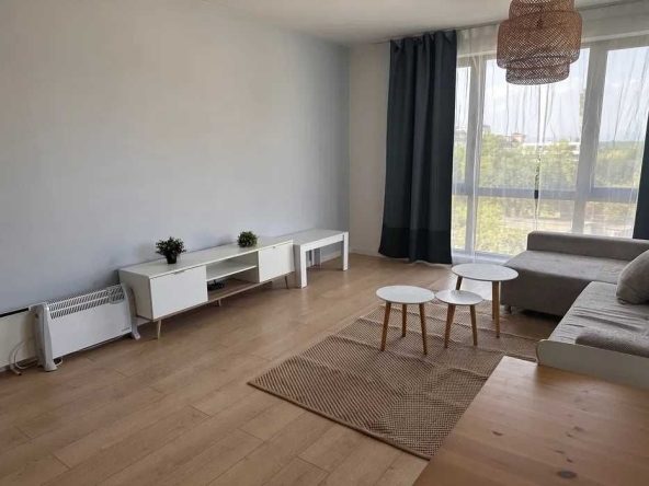 Дава се под наем Двустаен апартамент в София, Витоша - 70 кв.м за 650 € - Снимка #1