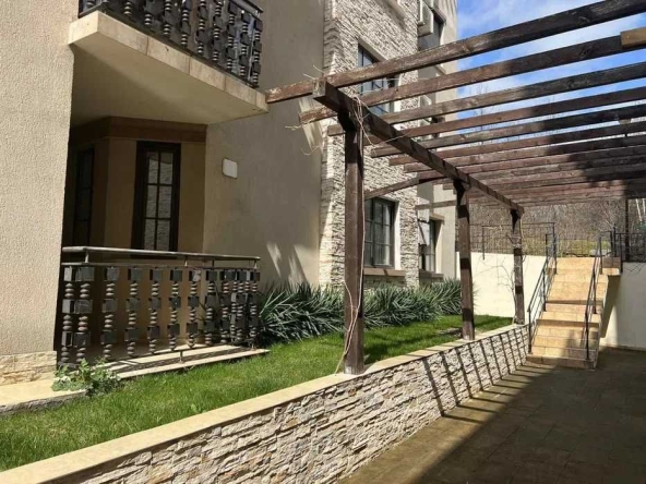 Двустаен апартамент в Обзор - 60 кв.м за 689 €/кв.м - Снимка #1