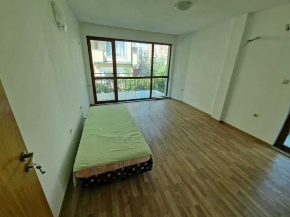 Двустаен апартамент в Несебър - 64 кв.м за 1141 €/кв.м - Снимка #1