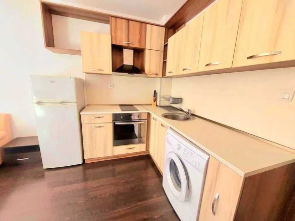 Дава се под наем Двустаен апартамент в к.к. Слънчев бряг - 65 кв.м за 28560 € - Снимка #1