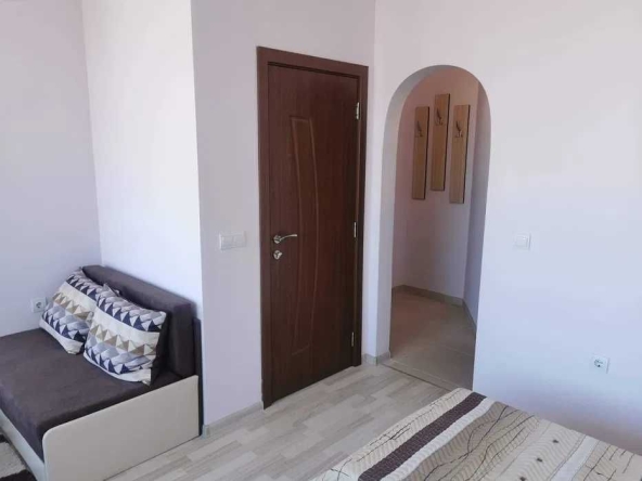 Дава се под наем Мезонет в Поморие - 100 кв.м за 255 € - Снимка #1