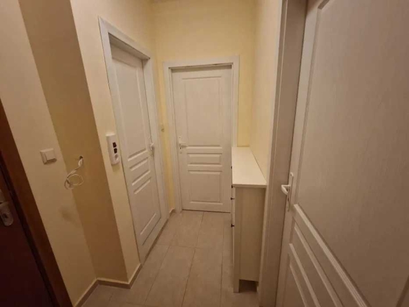 Тристаен апартамент в Поморие - 86 кв.м за 699 €/кв.м - Снимка #1