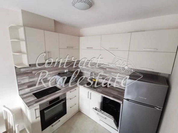 Дава се под наем Двустаен апартамент в Варна, Цветен квартал - 60 кв.м за 448.8 € - Снимка #1