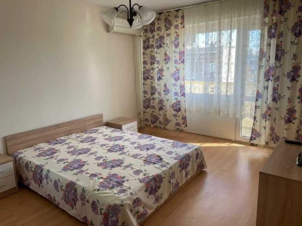 Дава се под наем Двустаен апартамент в Бургас, Зорница - 65 кв.м за 200 € - Снимка #1