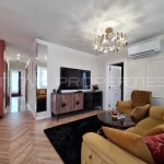 Тристаен апартамент в Пловдив, Съдийски - 110 кв.м за 2591 €/кв.м - Снимка #1