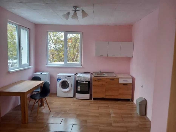 Дава се под наем Двустаен апартамент в с. Бенковски, Област София-област - 31 кв.м за 350 € - Снимка #1