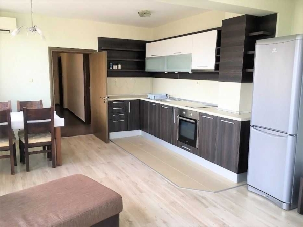 Дава се под наем Тристаен апартамент в София, Студентски град - 90 кв.м за 469.2 € - Снимка #1