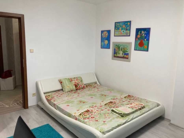 Дава се под наем Тристаен апартамент в с. Лозен, Област София-град - 90 кв.м за 1000 € - Снимка #1