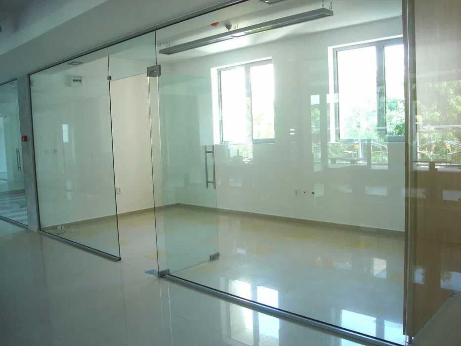 Дава се под наем Офис в Пловдив, Тракия - 27 кв.м за 48000 € - Снимка #1