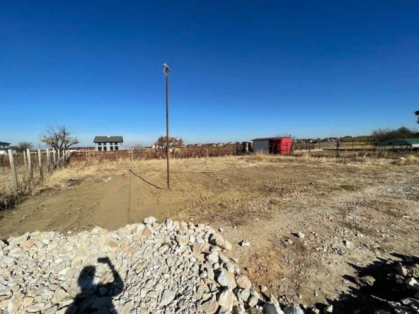 Парцел в Пловдив, Коматево - 450 кв.м за 131 €/кв.м - Снимка #1