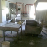 Промишлена сграда в Криводол - 670 кв.м за 191 €/кв.м - Снимка #1