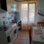 Дава се под наем Тристаен апартамент в Ахелой - 60 кв.м за 200 € - Снимка #1