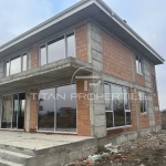 Къща в Пловдив, Беломорски - 260 кв.м за 866 €/кв.м - Снимка #1