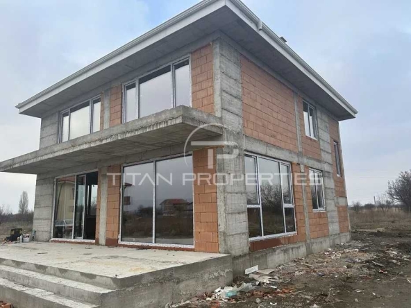 Къща в Пловдив, Беломорски - 260 кв.м за 866 €/кв.м - Снимка #1