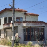 Къща в с. Брестовица, Област Пловдив - 394 кв.м за 470 €/кв.м - Снимка #1