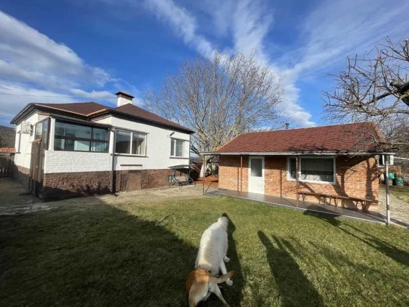 Къща в с. Подвис, Област Бургас - 82 кв.м за 1769 €/кв.м - Снимка #1