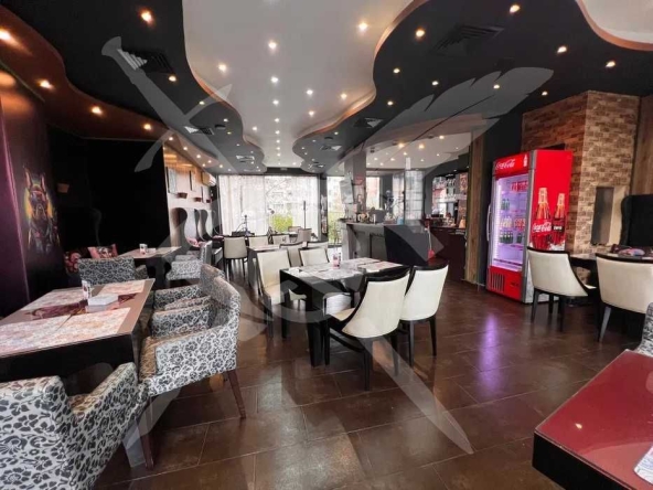 Заведение в Бургас, Изгрев - 220 кв.м за 205 €/кв.м - Снимка #1