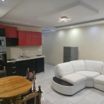 Дава се под наем Двустаен апартамент в Пловдив, Кючук Париж - 68 кв.м за 375 € - Снимка #1